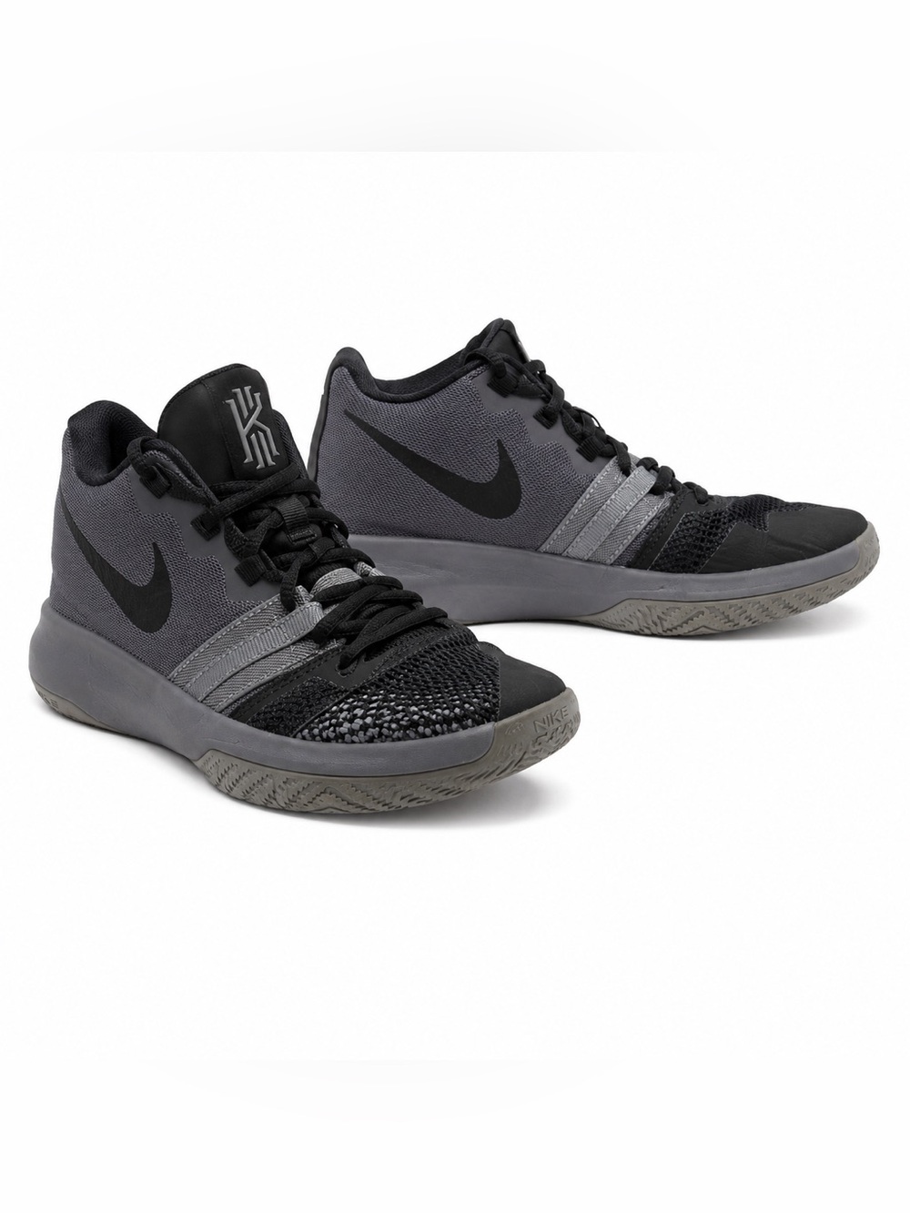 Nike Kyrie Mid Basketball Shoes - Black and Gray Size 4Y